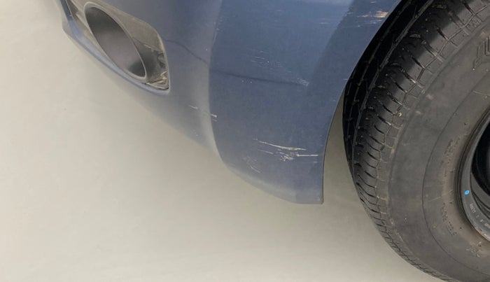 2010 Maruti Ritz VXI, Petrol, Manual, 79,984 km, Front bumper - Minor scratches