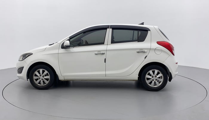 2012 Hyundai i20 SPORTZ 1.4 AT, Petrol, Automatic, 89,968 km, Left Side