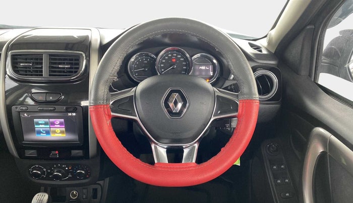 2021 Renault Duster RXS 1.3 TURBO PETROL MT, Petrol, Manual, 14,885 km, Steering Wheel Close Up