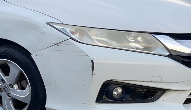 2014 Honda City 1.5L I-DTEC V, Diesel, Manual, 1,09,296 km, Right fog light - Not working