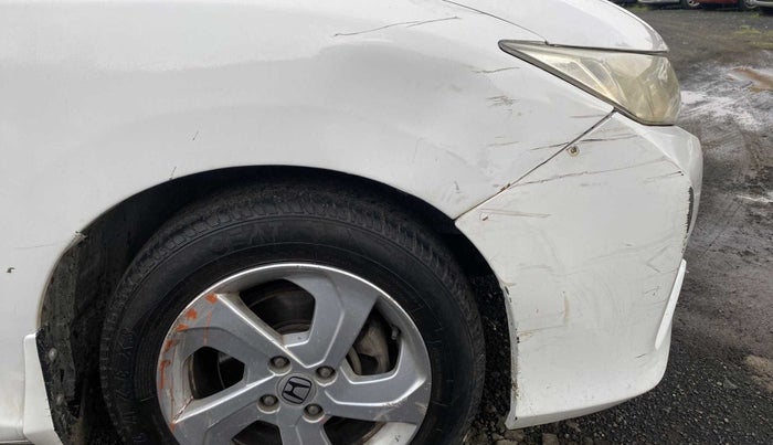 2014 Honda City 1.5L I-DTEC V, Diesel, Manual, 1,09,296 km, Right fender - Slightly dented