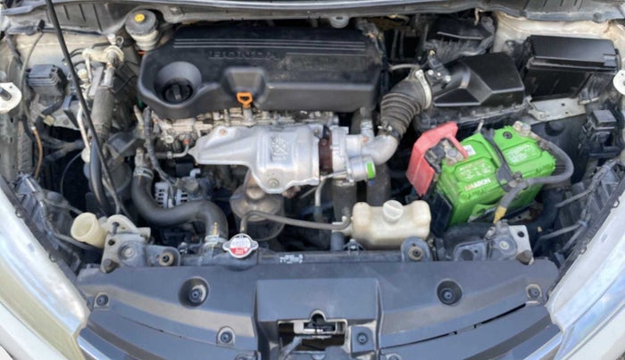 2014 Honda City 1.5L I-DTEC V, Diesel, Manual, 1,09,296 km, Open Bonet