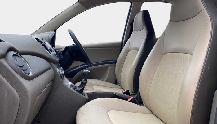 2015 Hyundai i10 SPORTZ 1.1, Petrol, Manual, 21,846 km, Right Side Front Door Cabin