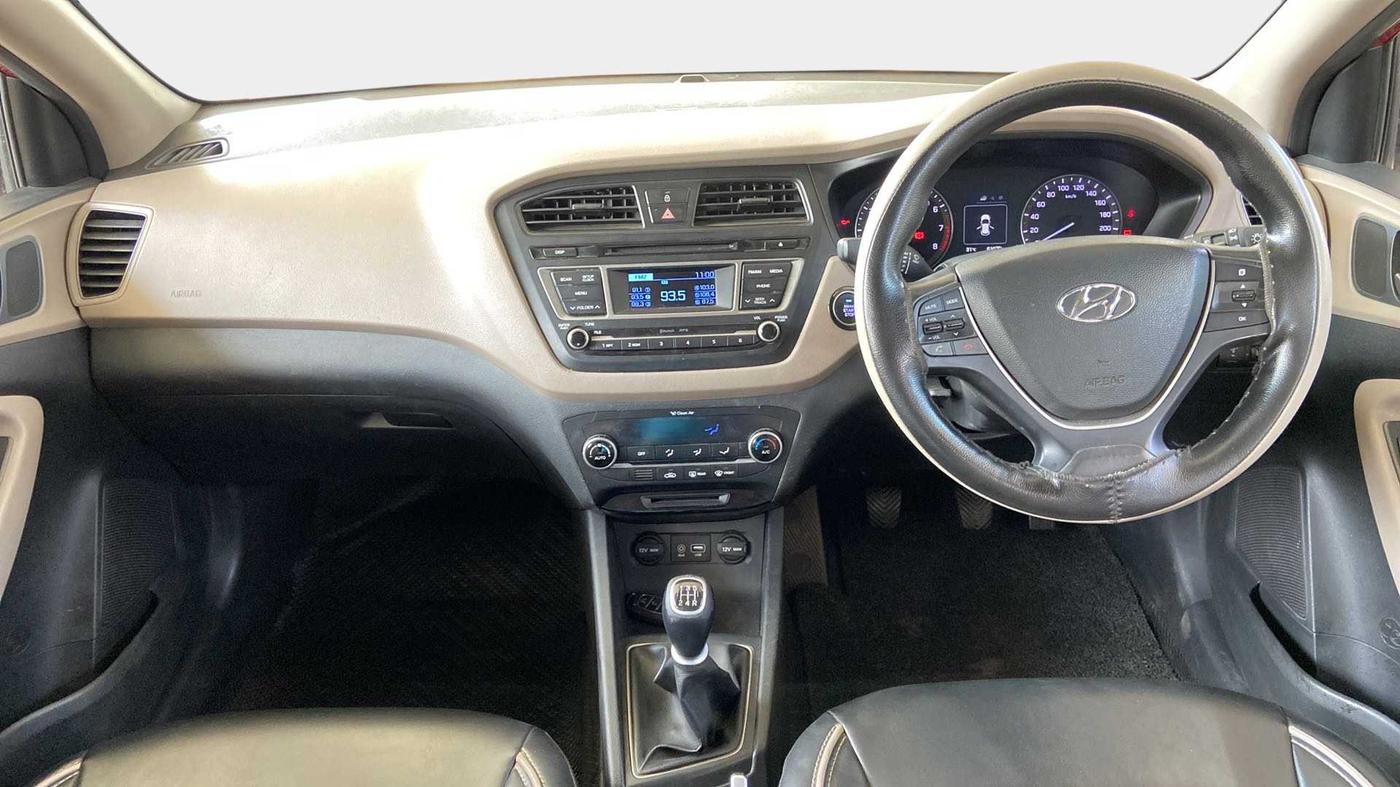 2015 Hyundai Elite i20 ASTA 1.2, Petrol, Manual, 61,064 km, Dashboard
