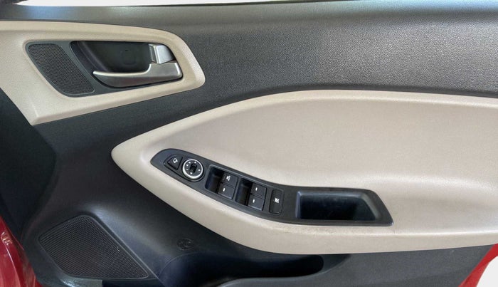 2015 Hyundai Elite i20 ASTA 1.2, Petrol, Manual, 61,064 km, Driver Side Door Panels Control