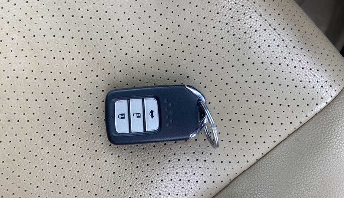 2020 Honda City 1.5L I-VTEC ZX CVT, Petrol, Automatic, 57,963 km, Key Close Up
