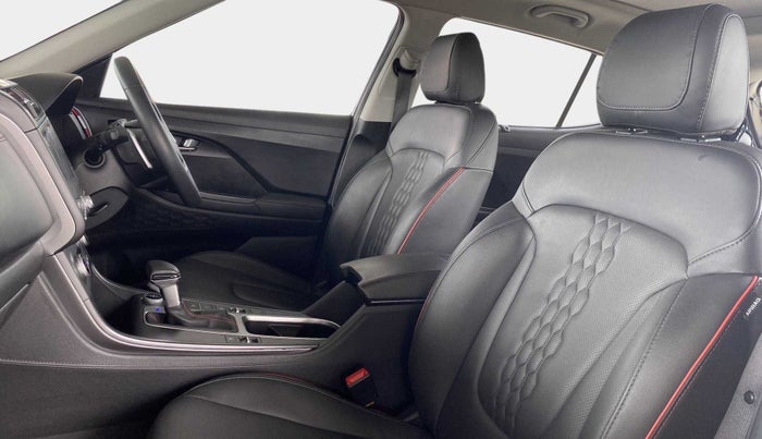 2020 Hyundai Creta SX (O) 1.4 TURBO DCT, Petrol, Automatic, 16,817 km, Right Side Front Door Cabin