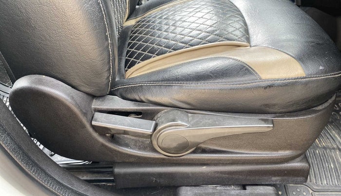 2014 Tata Zest XT PETROL, Petrol, Manual, 51,659 km, Driver Side Adjustment Panel