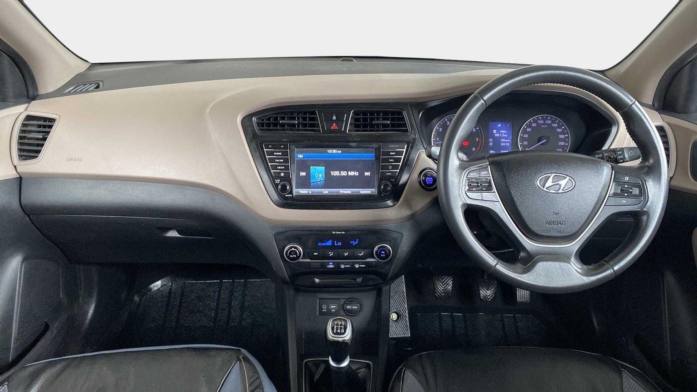 2016 Hyundai Elite i20 ASTA 1.2, Petrol, Manual, 12,000 km, Dashboard