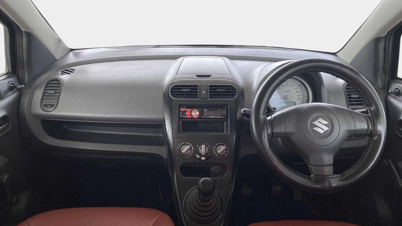 2011 Maruti Ritz LXI, Petrol, Manual, 1,06,880 km, Dashboard