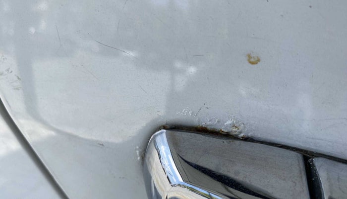 2011 Maruti Ritz LXI, Petrol, Manual, 1,06,880 km, Right rear door - Slightly rusted