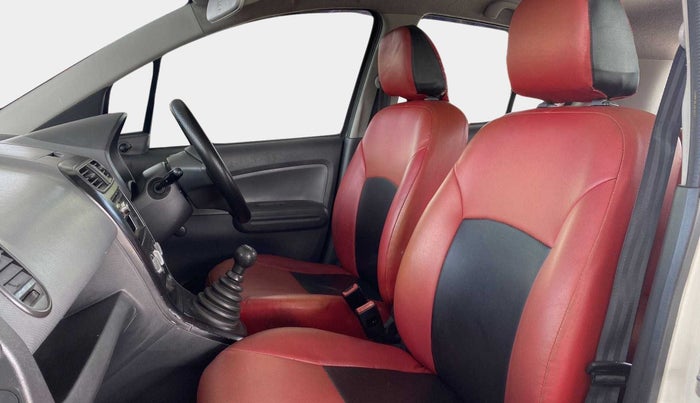 2011 Maruti Ritz LXI, Petrol, Manual, 1,06,880 km, Right Side Front Door Cabin