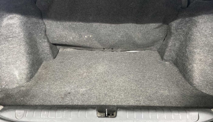 2018 Honda Amaze 1.2L I-VTEC S, Petrol, Manual, 29,777 km, Boot Inside