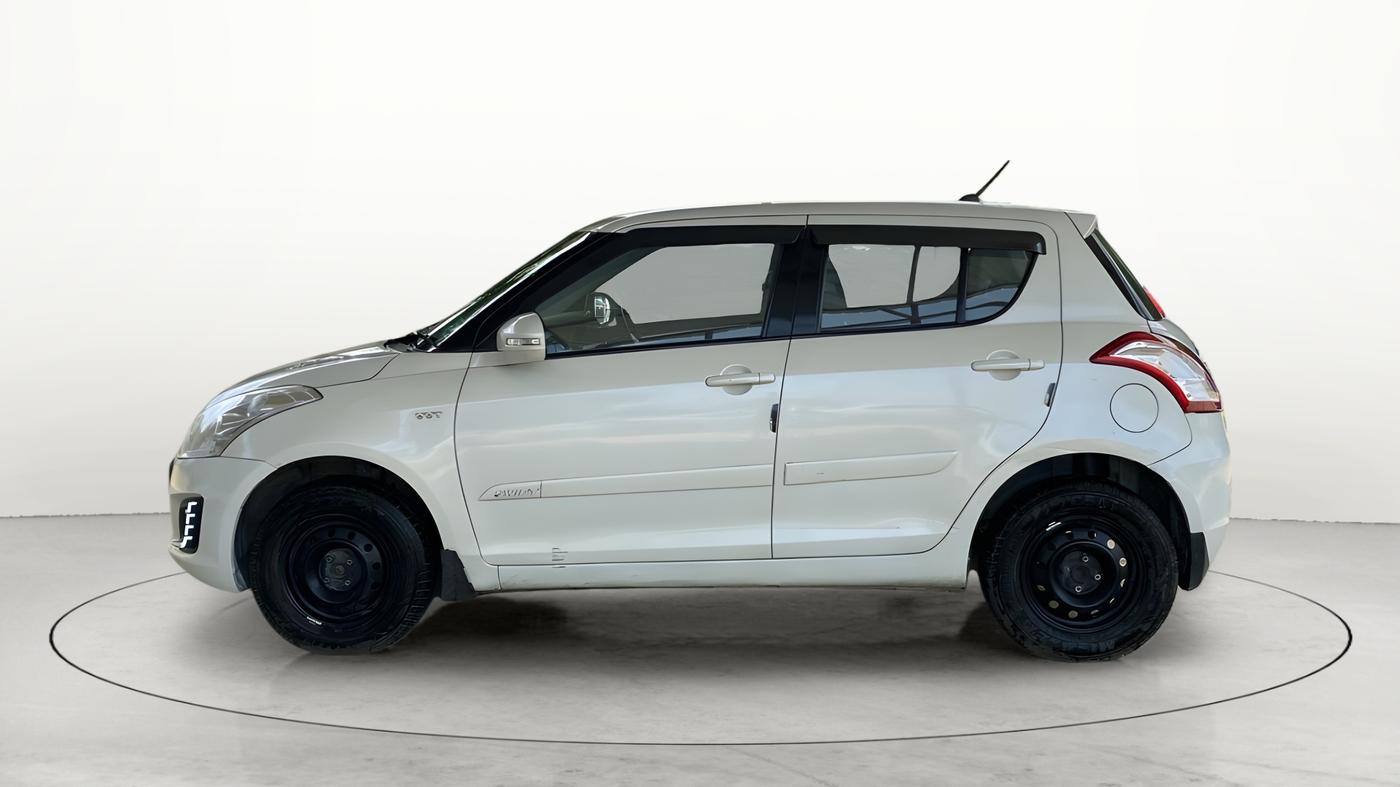 2017 Maruti Swift VXI O, Petrol, Manual, 62,953 km, Left Side
