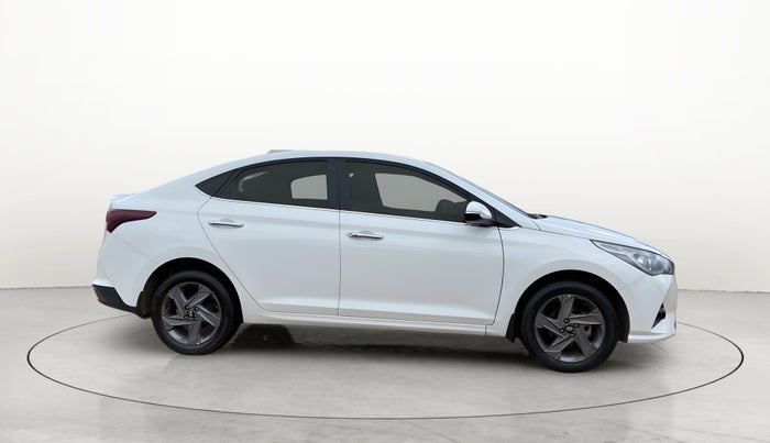 2020 Hyundai Verna SX 1.5 VTVT, Petrol, Manual, 28,585 km, Right Side View