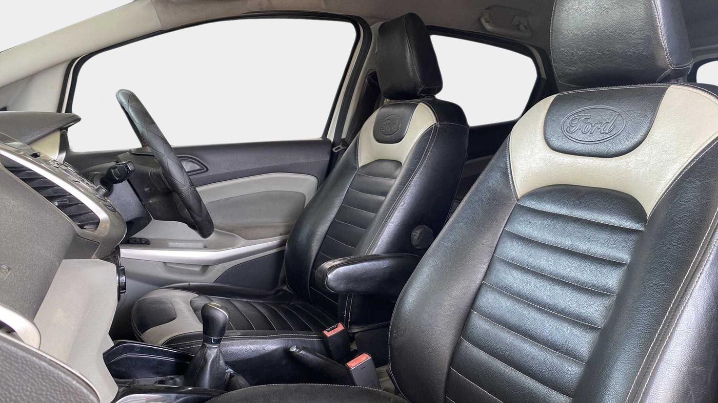 2016 Ford Ecosport TITANIUM 1.5L DIESEL, Diesel, Manual, 60,047 km, Right Side Front Door Cabin