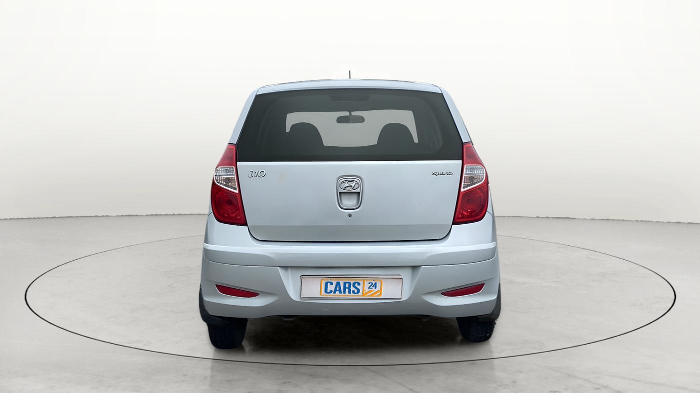 2016 Hyundai i10 SPORTZ 1.1, CNG, Manual, 1,07,049 km, Back/Rear