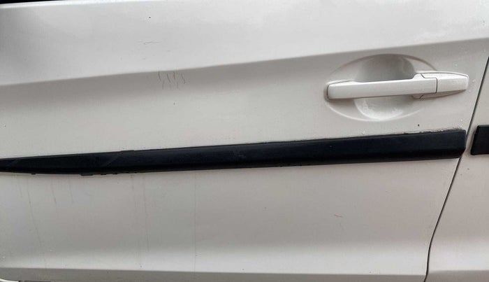 2013 Honda Brio S MT, Petrol, Manual, 66,139 km, Front passenger door - Paint has faded