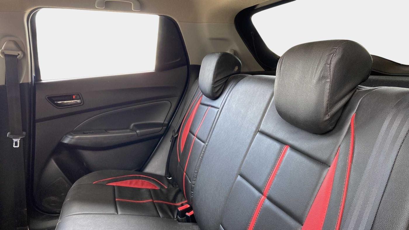 2022 Maruti Swift ZXI, Petrol, Manual, 10,753 km, Right Side Rear Door Cabin