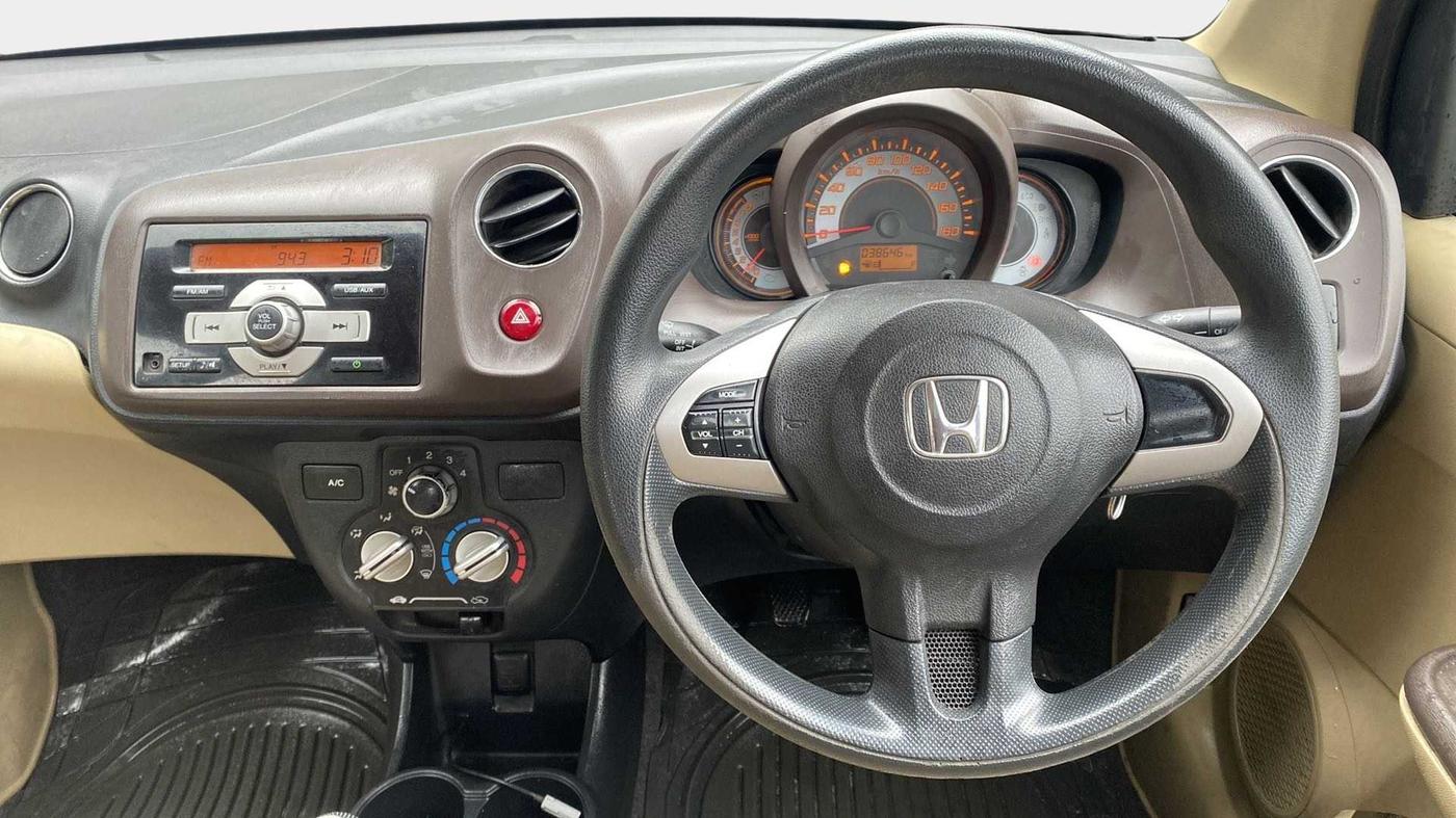 2013 Honda Brio S MT, Petrol, Manual, 38,642 km, Steering Wheel Close Up