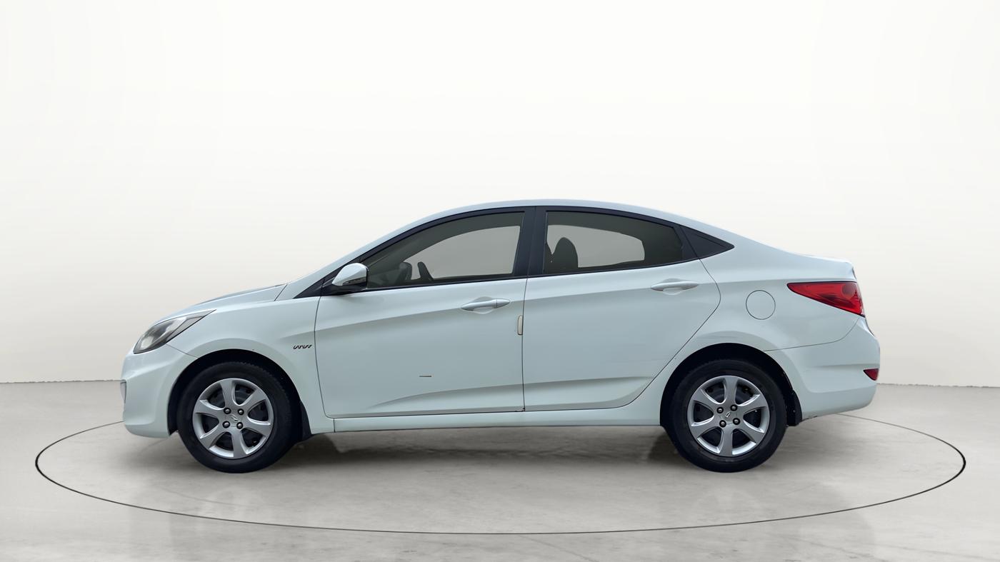 2013 Hyundai Verna FLUIDIC 1.6 VTVT EX, Petrol, Manual, 1,18,059 km, Left Side