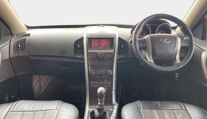 2013 Mahindra XUV500 W8, Diesel, Manual, 71,722 km, Dashboard