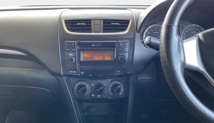 2017 Maruti Swift VXI, Petrol, Manual, 65,741 km, Air Conditioner