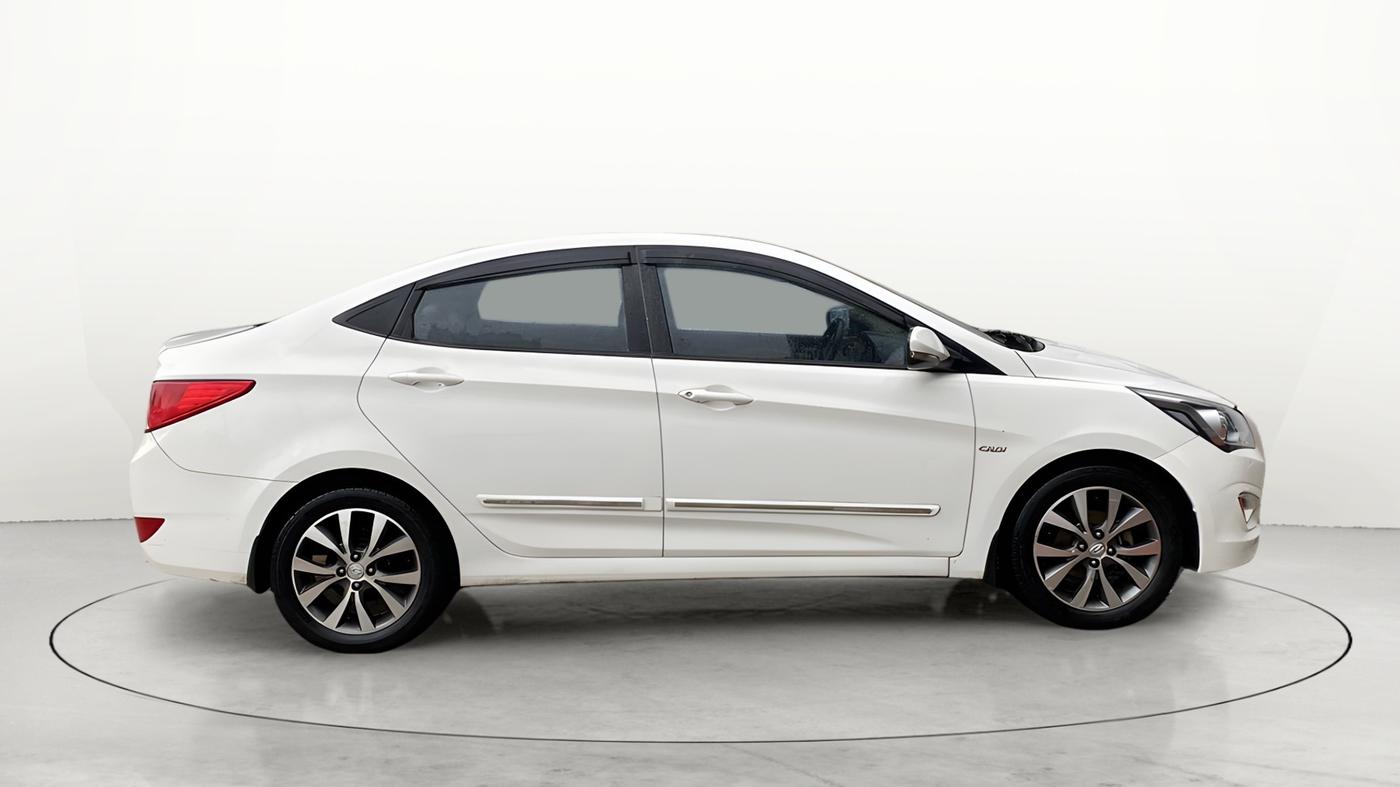 2017 Hyundai Verna 1.6 CRDI SX, Diesel, Manual, 89,903 km, Right Side View