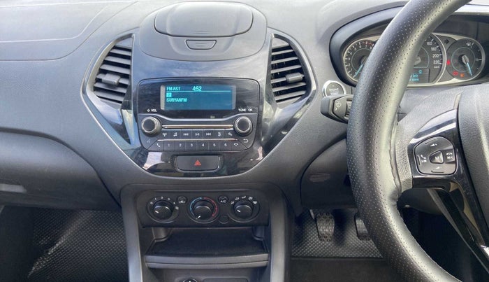 2021 Ford New Figo TITANIUM 1.2 PETROL MT, Petrol, Manual, 28,413 km, Air Conditioner
