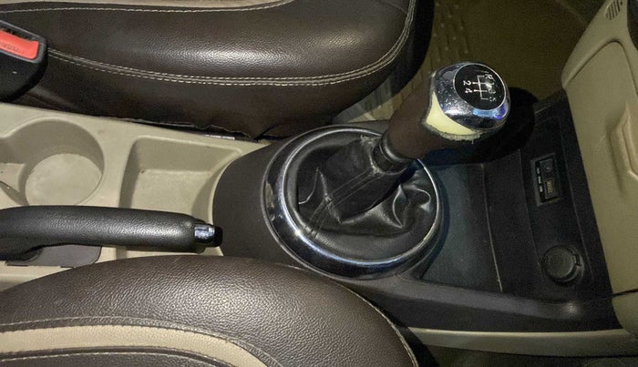 2011 Hyundai i20 SPORTZ (O) 1.4 CRDI, Diesel, Manual, 85,571 km, Gear Lever