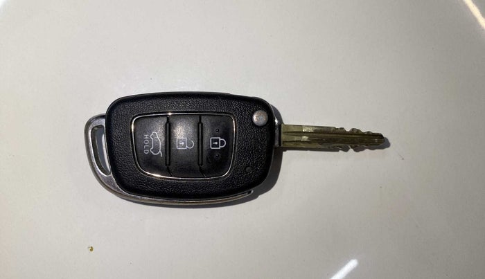 2019 Hyundai Elite i20 SPORTZ PLUS 1.2, Petrol, Manual, 76,312 km, Key Close Up