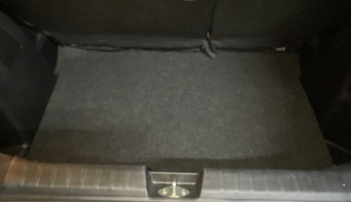 2021 Maruti Baleno ALPHA CVT PETROL 1.2, Petrol, Automatic, 25,819 km, Boot Inside