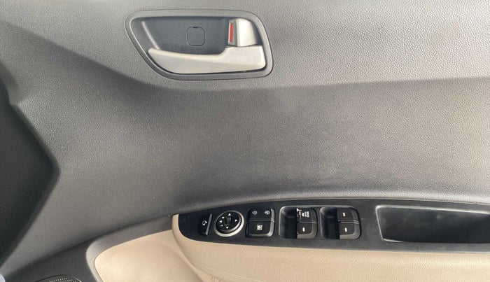 2013 Hyundai Grand i10 ASTA 1.1 CRDI, Diesel, Manual, 71,675 km, Driver Side Door Panels Control