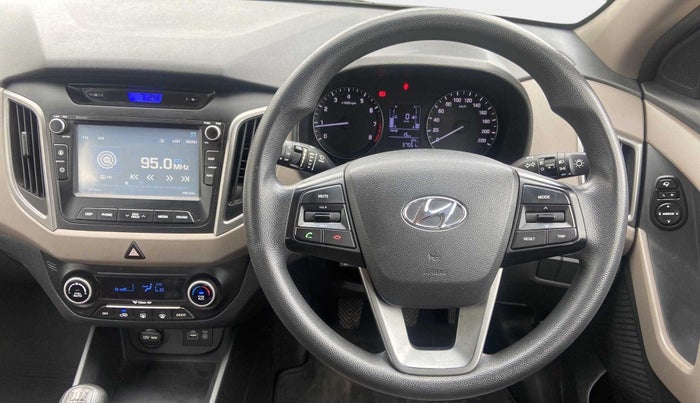 2016 Hyundai Creta SX PLUS 1.6 PETROL, Petrol, Manual, 37,807 km, Steering Wheel Close Up