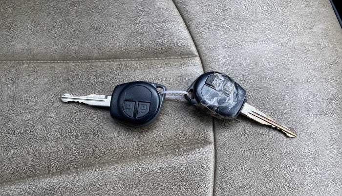 2014 Maruti Wagon R 1.0 VXI, Petrol, Manual, 51,666 km, Key Close Up