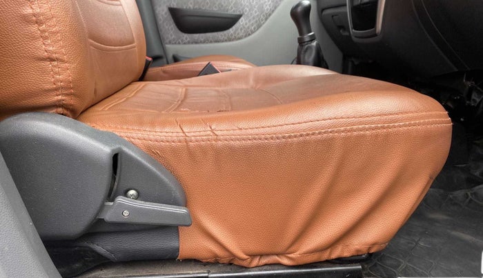 2019 Maruti Alto 800 LXI, Petrol, Manual, 29,235 km, Driver Side Adjustment Panel