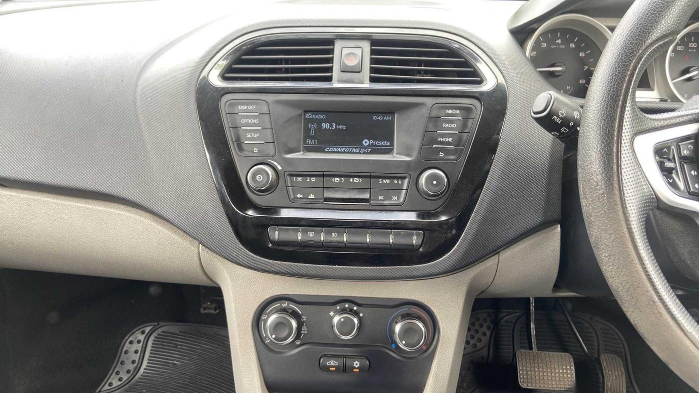 2017 Tata Tiago XZA PETROL, Petrol, Automatic, 50,031 km, Air Conditioner