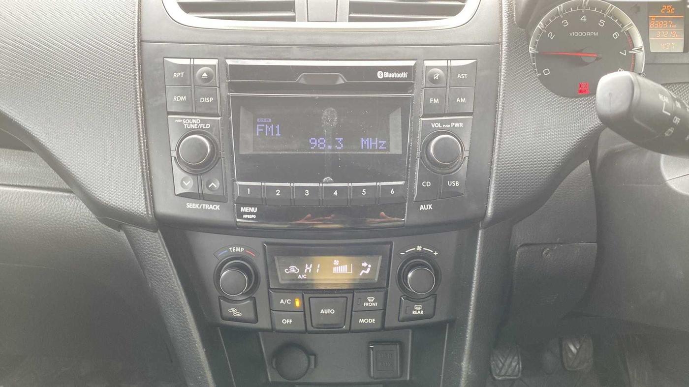 2015 Maruti Swift ZXI, Petrol, Manual, 37,391 km, Air Conditioner
