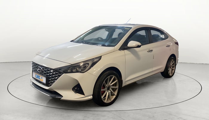 2022 Hyundai Verna SX (O) 1.5 CRDI, Diesel, Manual, 22,049 km, Left Front Diagonal