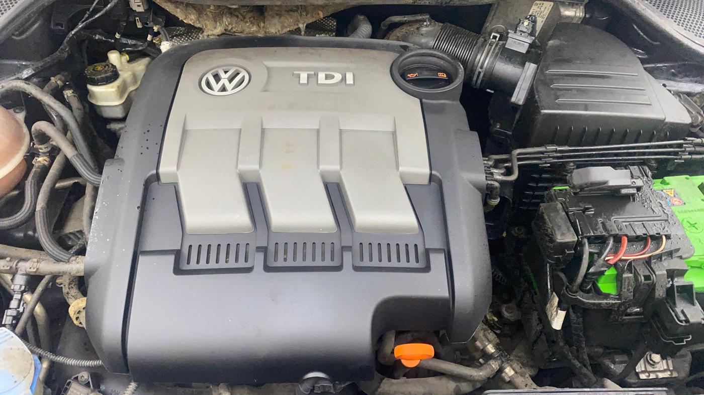 2012 Volkswagen Polo COMFORTLINE 1.2L, Diesel, Manual, 68,237 km, Engine View