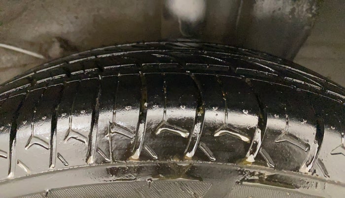 2019 Hyundai NEW SANTRO SPORTZ CNG, CNG, Manual, 72,970 km, Left Rear Tyre Tread