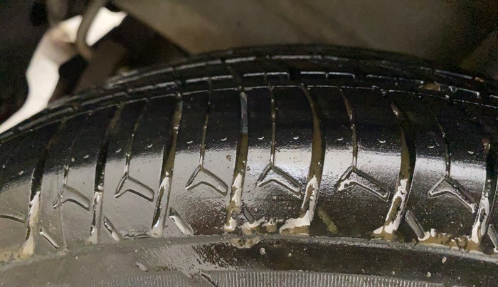 2019 Hyundai NEW SANTRO SPORTZ CNG, CNG, Manual, 72,970 km, Right Rear Tyre Tread