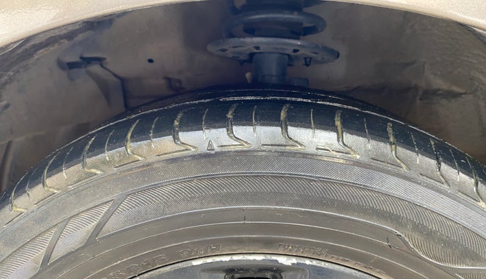 2018 Maruti Ciaz DELTA 1.5 SHVS MT PETROL, Petrol, Manual, 77,251 km, Left Front Tyre Tread