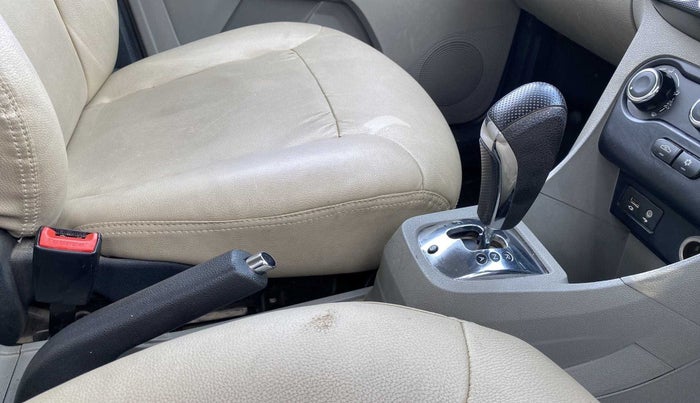 2017 Tata Tiago XZA PETROL, Petrol, Automatic, 59,047 km, Gear Lever
