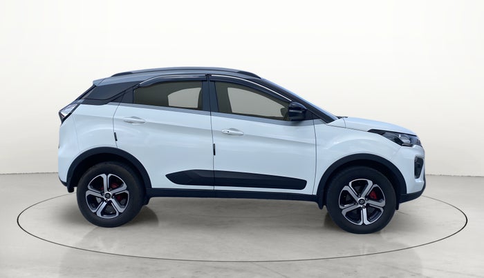 2021 Tata NEXON XZ PLUS (O) PETROL DUAL TONE, Petrol, Manual, 20,375 km, Right Side View