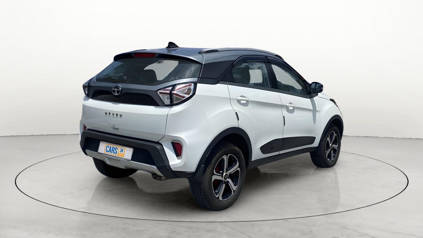 2021 Tata NEXON XZ PLUS (O) PETROL DUAL TONE, Petrol, Manual, 20,375 km, Right Back Diagonal