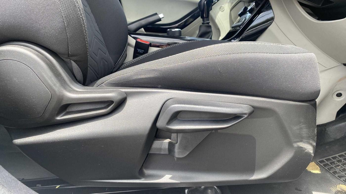 2021 Tata NEXON XZ PLUS (O) PETROL DUAL TONE, Petrol, Manual, 20,375 km, Driver Side Adjustment Panel