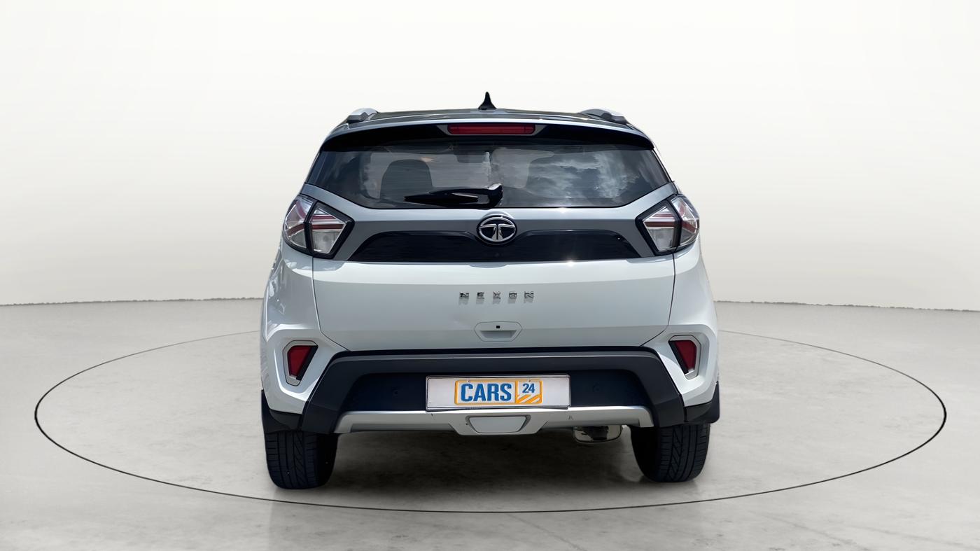 2021 Tata NEXON XZ PLUS (O) PETROL DUAL TONE, Petrol, Manual, 20,375 km, Back/Rear