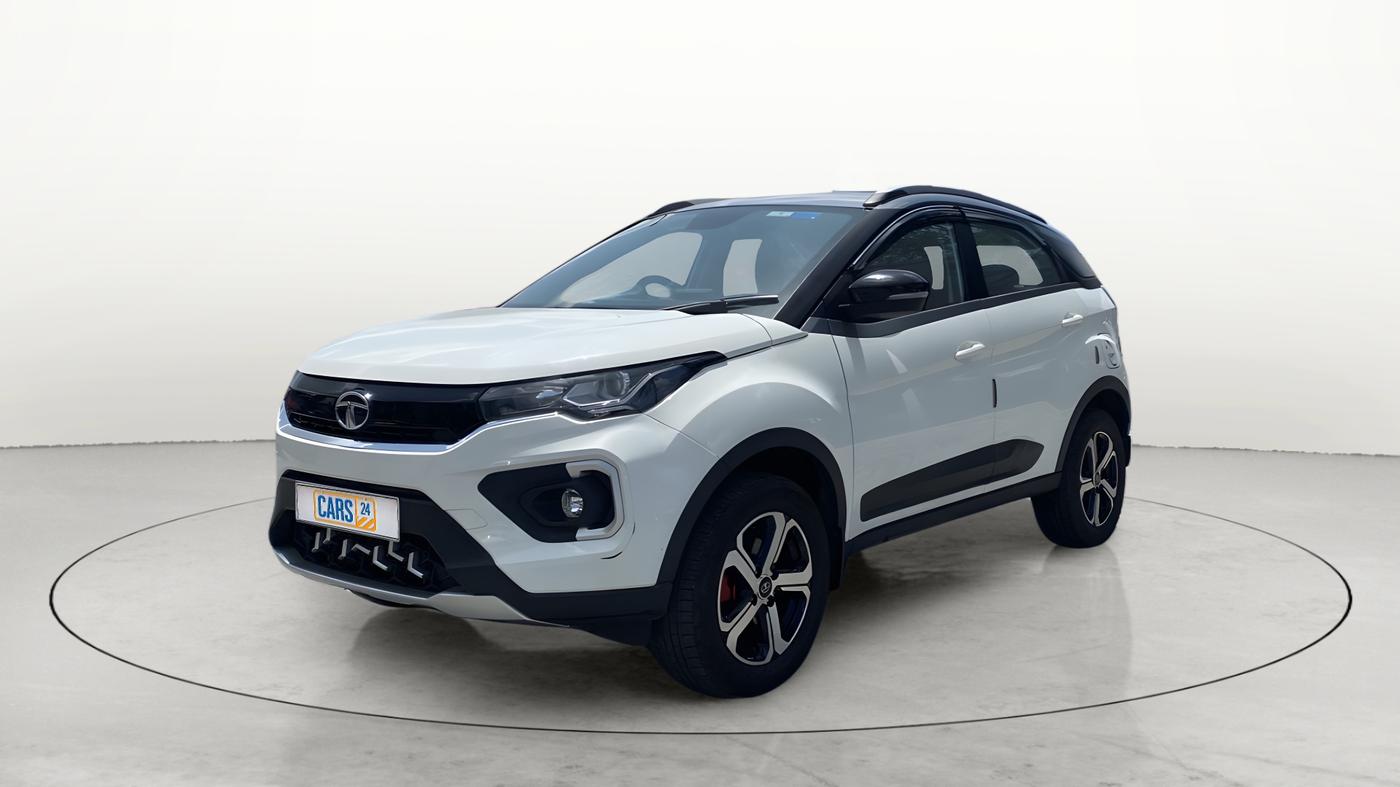2021 Tata NEXON XZ PLUS (O) PETROL DUAL TONE, Petrol, Manual, 20,375 km, Left Front Diagonal