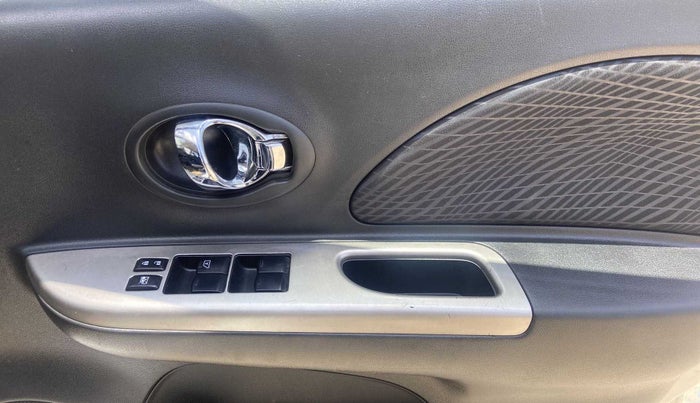 2017 Nissan Micra XV CVT, Petrol, Automatic, 46,468 km, Driver Side Door Panels Control